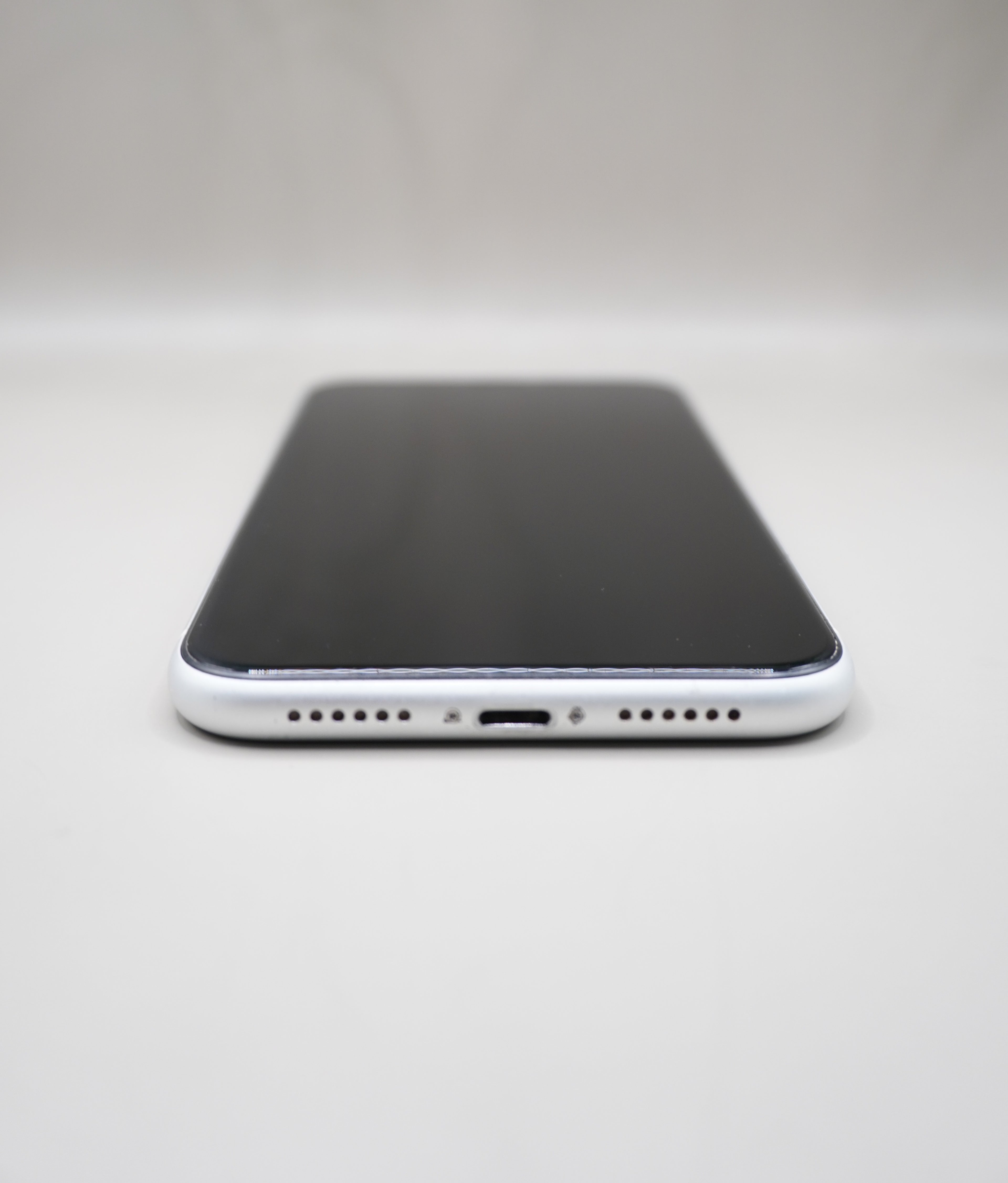 iPhone XR- 64Go